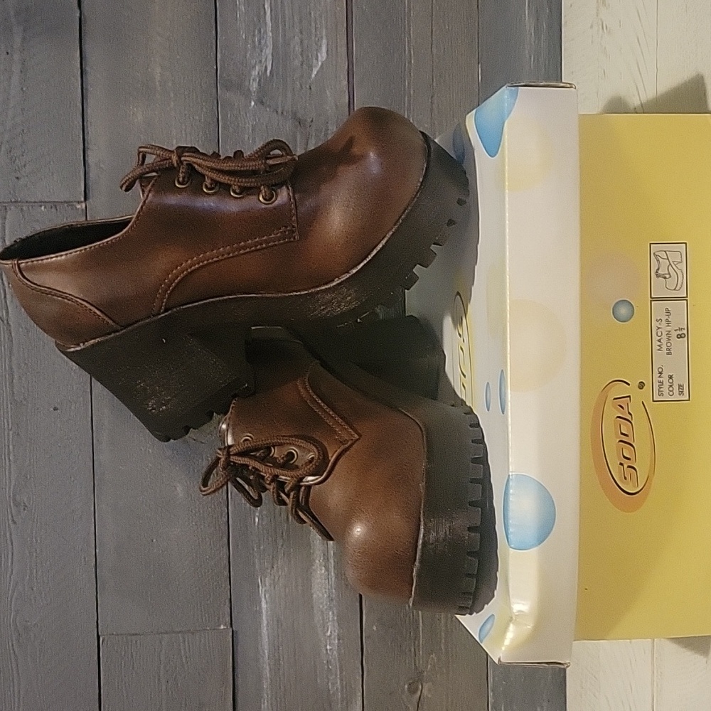 BROWN HP-UP SODA PLATFORMS  NWT